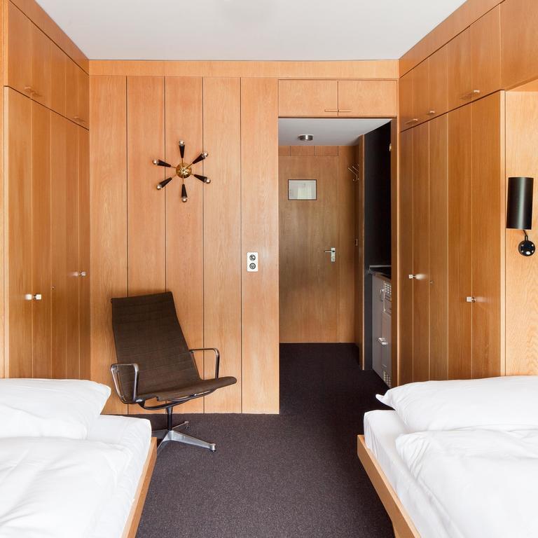 Schnider Bed&Breakfast Und Cafe Vals Quarto foto