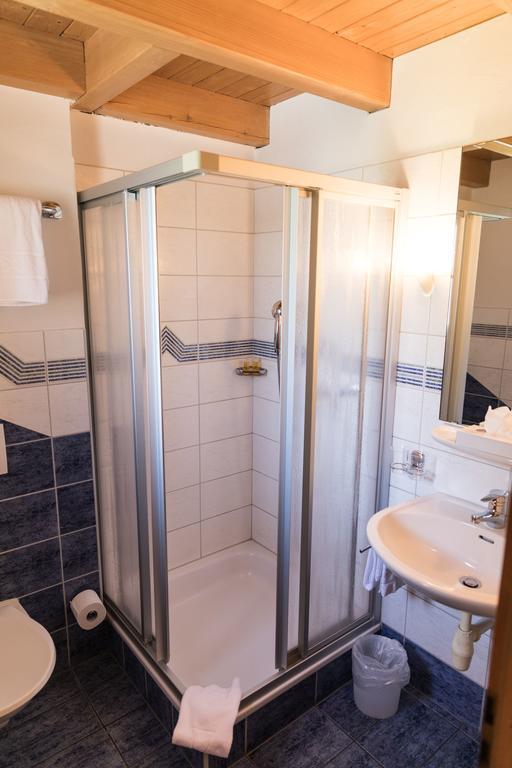 Schnider Bed&Breakfast Und Cafe Vals Exterior foto